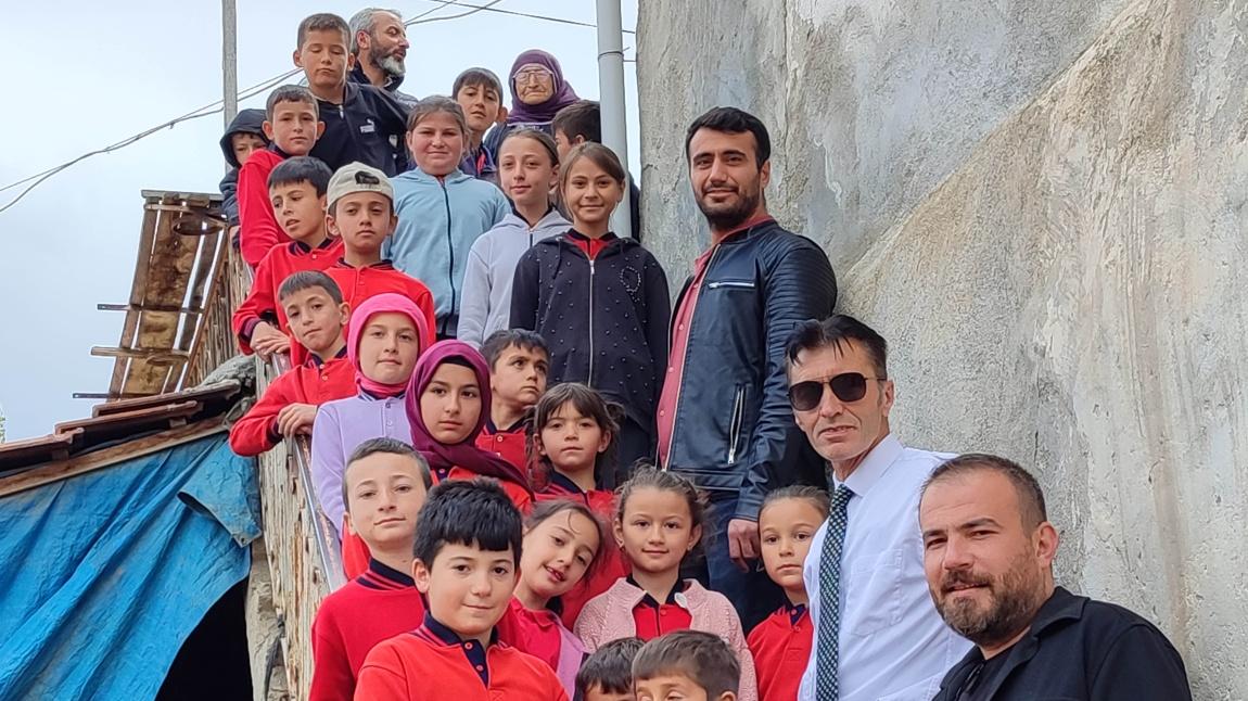Sosyal Sorumluluk Projesi: Hasta ve Yaşlı Ziyaretleri